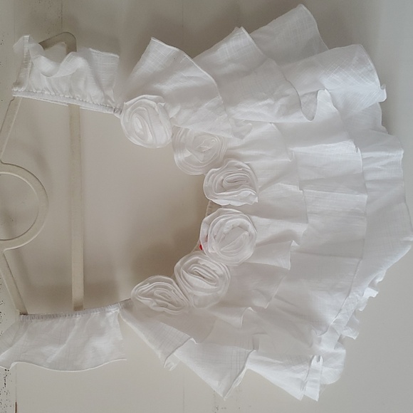 Ruffled strapless top - Picture 3 of 9